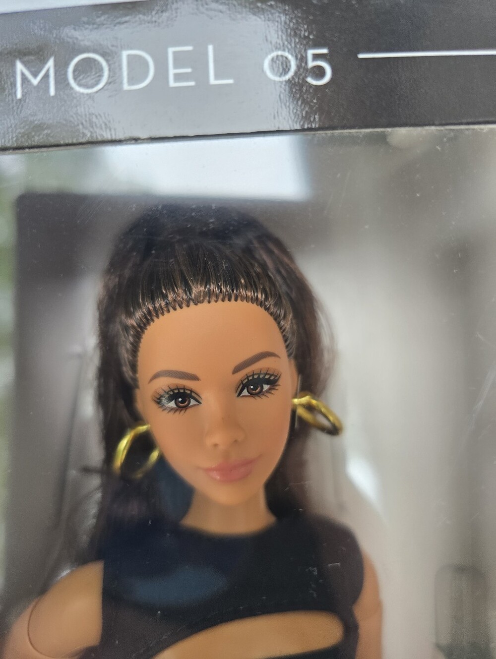 Barbie Basics Doll 5 - Picture 9 of 14